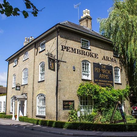 The Pembroke Arms 호텔 Wilton  외부 사진